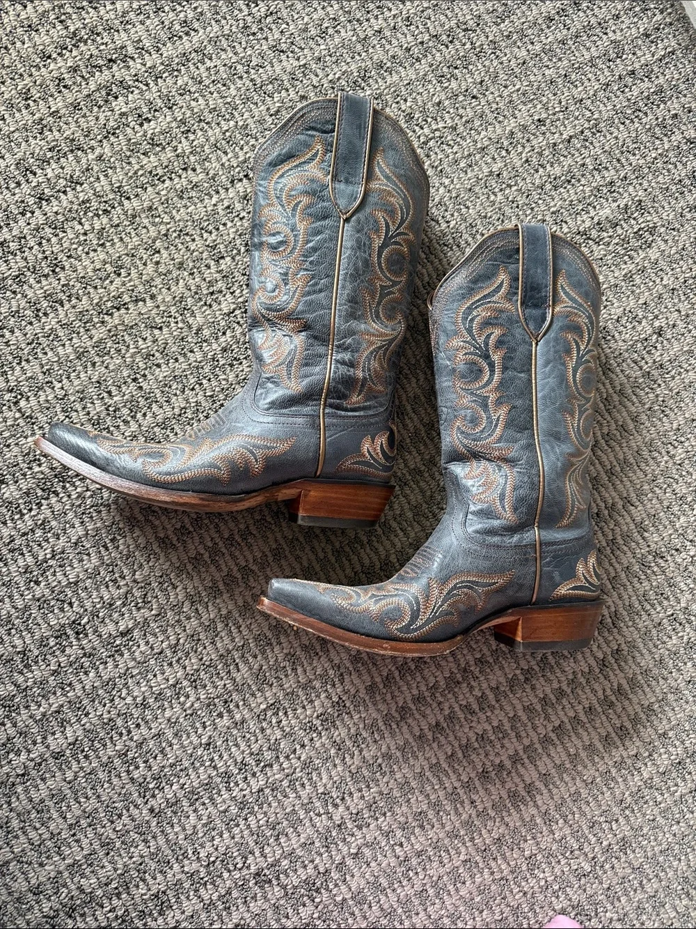 Ariat Blue Leather Western Embroidered Cowboy Boots - Picture 2 of 4